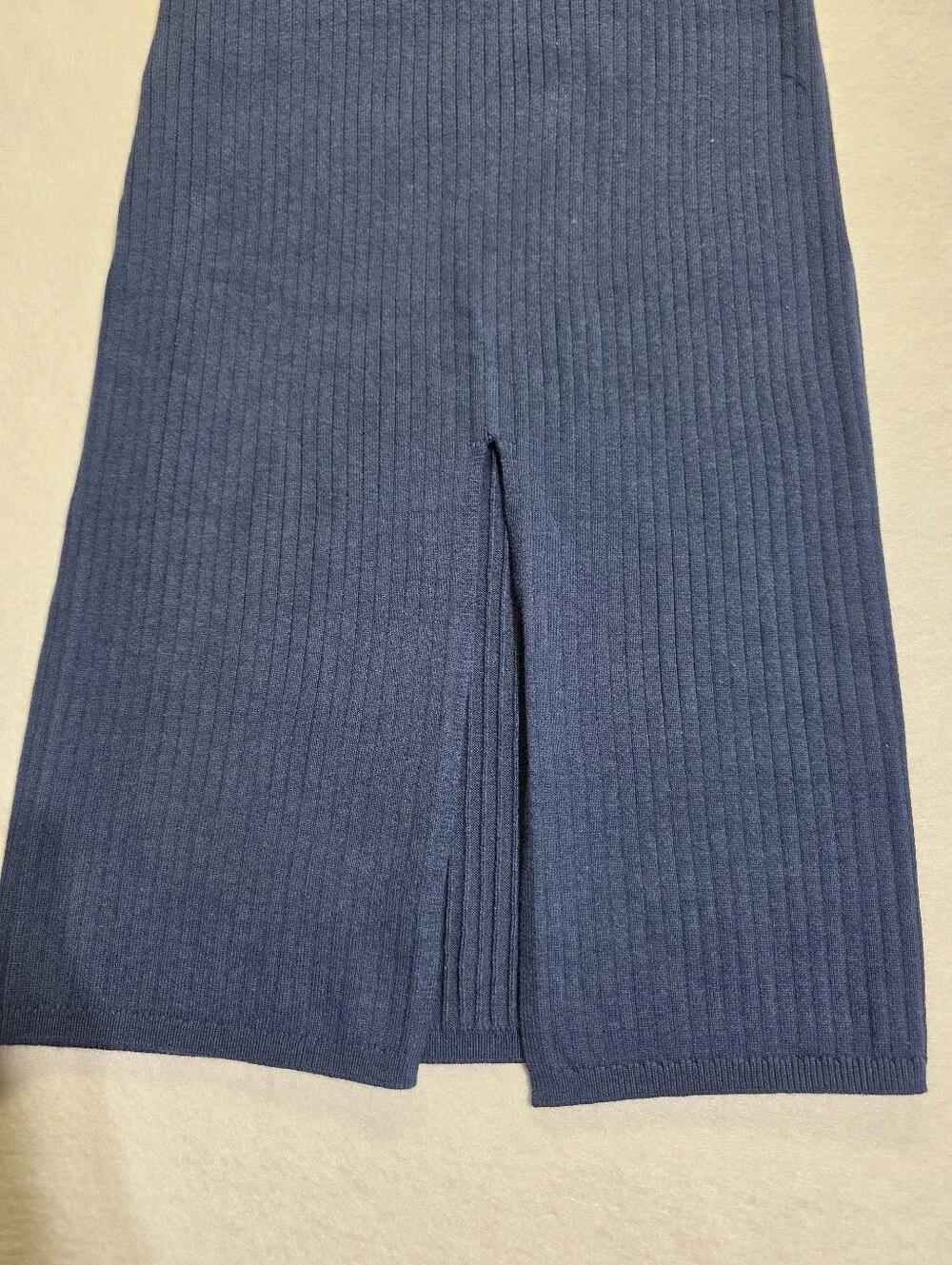 NWT FREE PEOPLE SKYLINE MIDI SKIRT NAVY RIBBED KNIT FRONT SLIT SZ S